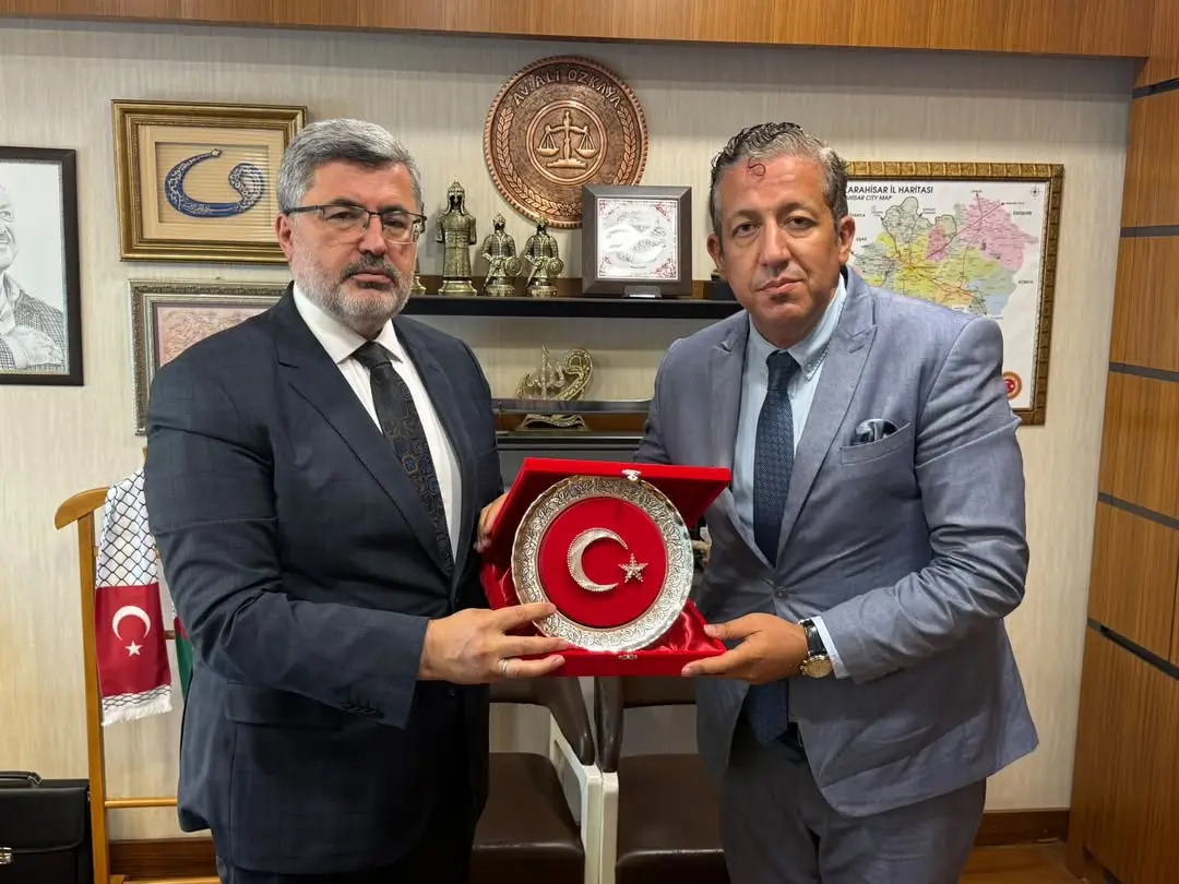 Ak Parti Afyonkarahisar Milletvekili Ali Özkaya, Hemşehrimiz Nuri Altaş’ı Gazi Meclisimizde Misafir Etti