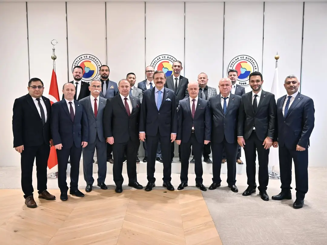 Susurluk Ticaret Odası'nda Yeniden Seçilen İlker Kurt Birliği Ziyaret Etti