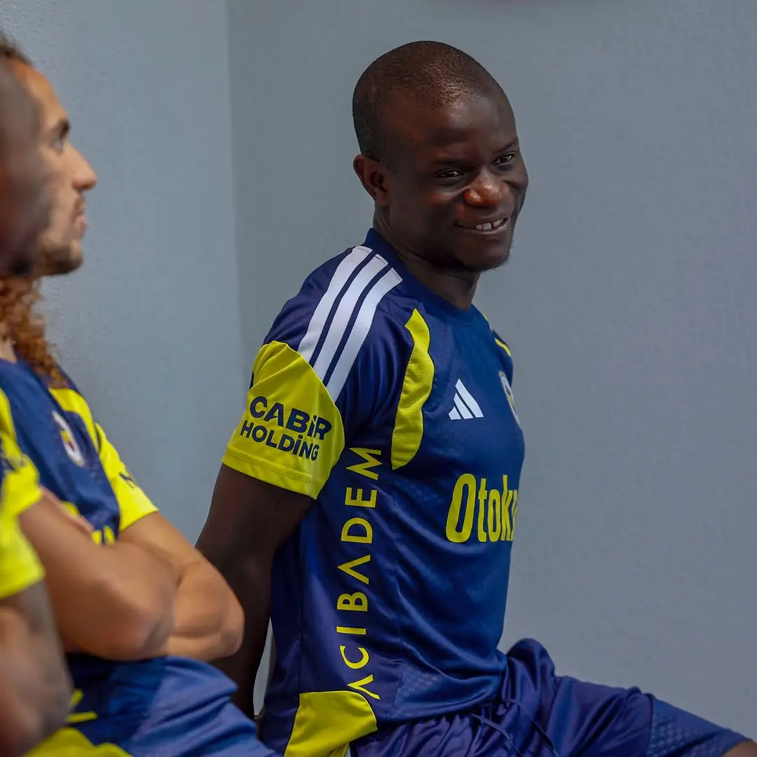 Fenerbahçe'den N'Golo'ya Övgü Dolu Paylaşım
