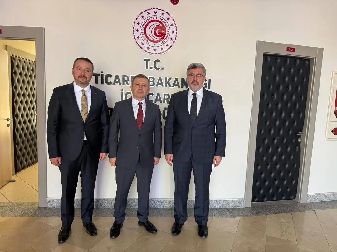 Sandıklı Belediye Başkanı Adnan Öztaş Ticaret Bakanlığı İç Ticaret Genel Müdürü Adem Başer'i Ziyaret Etti