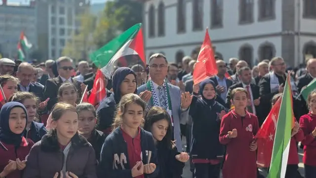 İl Müdürü Okul Ziyaretinde Bulundu