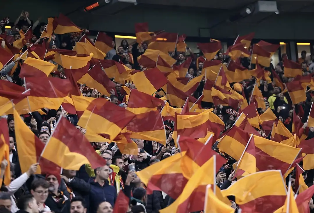 Galatasaray Ailesine Günaydın Mesajı
