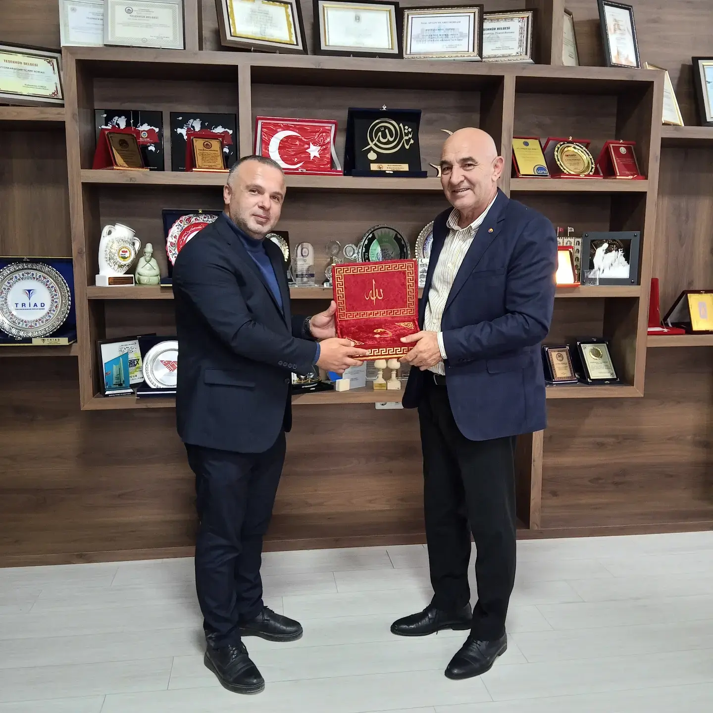 Aksoy'dan Borsa Başkanlarına Tebrik Ziyareti