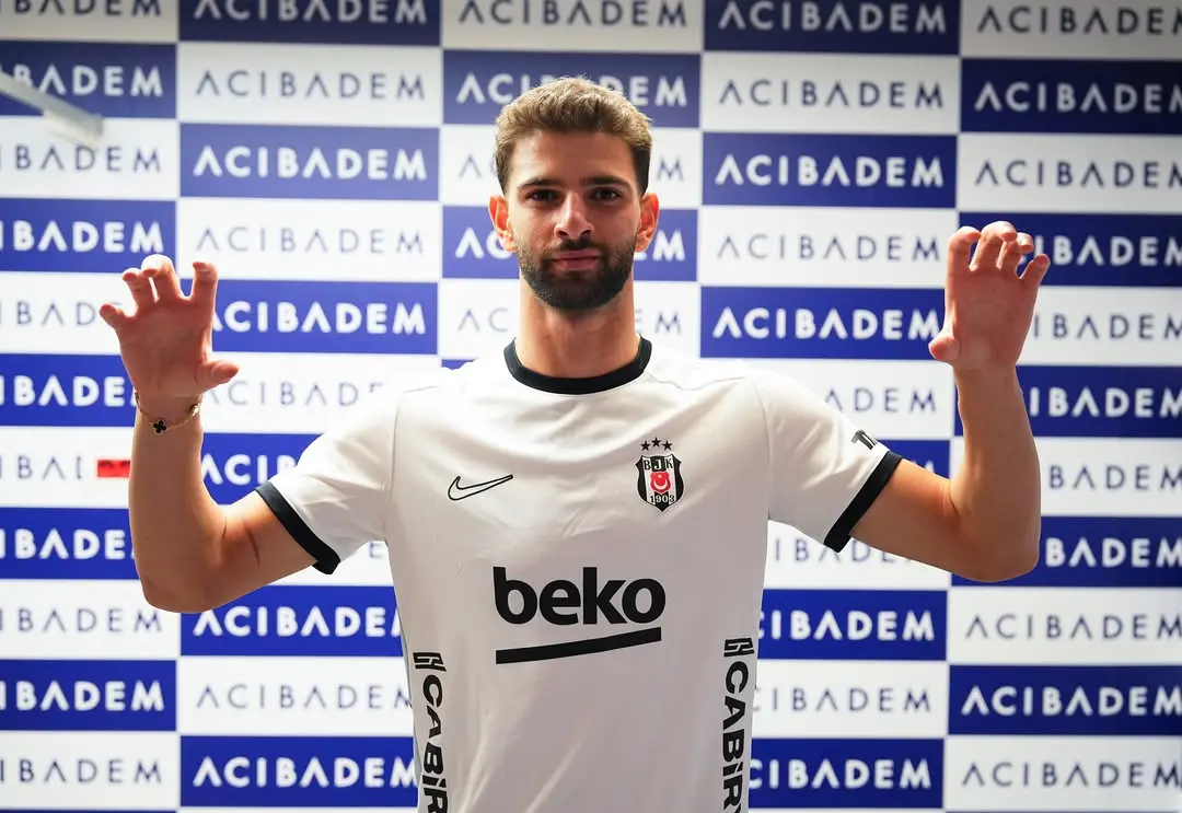 Beşiktaş'ın Yeni Transferi Ümit Akdağ Sağlık Kontrolünden Geçti