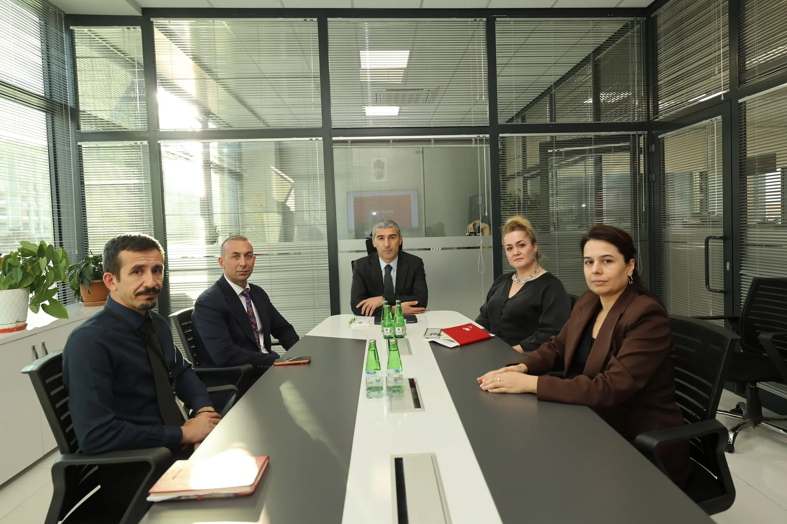 Vali Aktaş, Zorlu Enerji'yi Ziyaret Etti