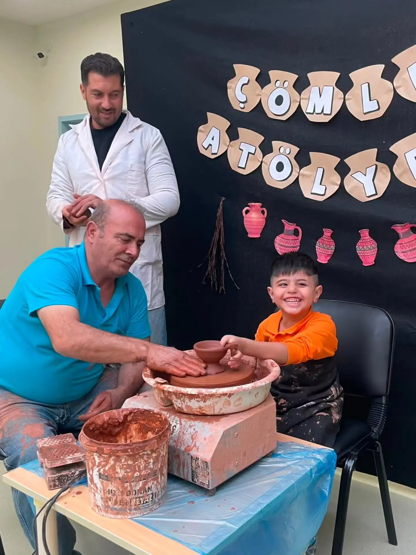Emirdağ'da Çömlek Atölyesi Öğrencilerle Buluştu