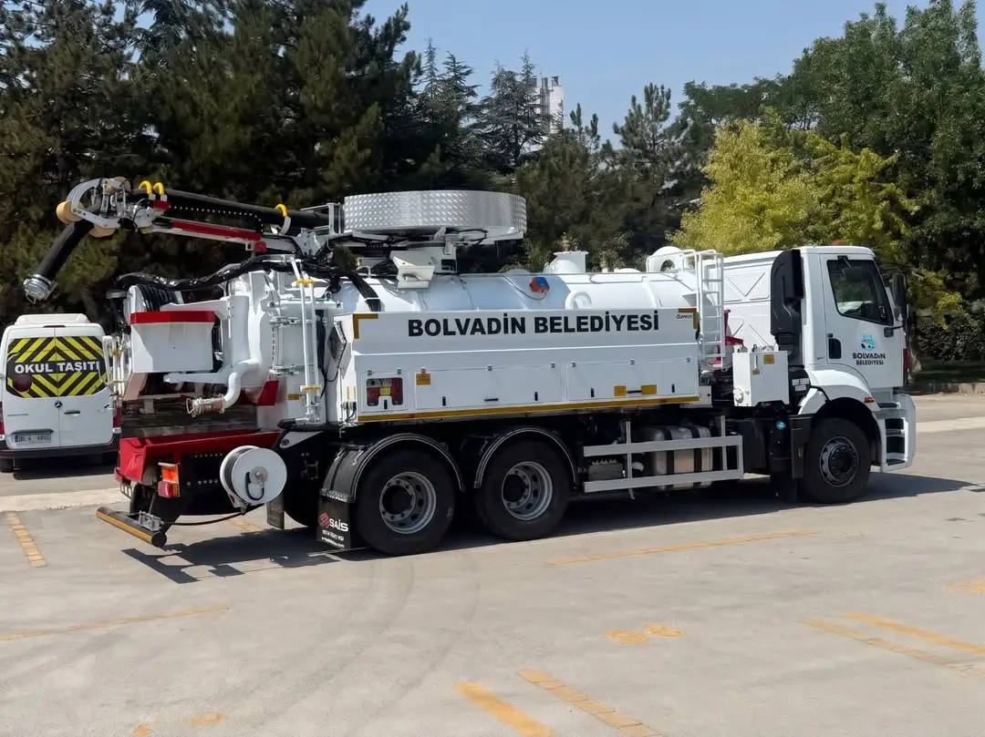 Bolvadin Belediyesi'nden 20 Milyon TL Değerinde Yeni Kanal Açma ve Vidanjör Aracı Müjdesi