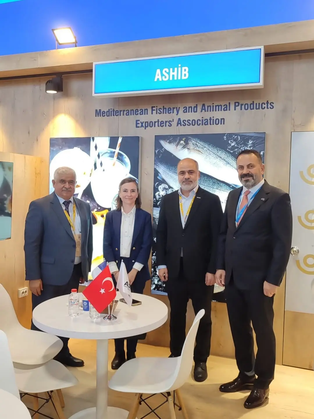 MÜSİAD Afyonkarahisar Şube Başkanı Ercan İşlek, SIAL Paris 2026 Fuarı'nda T.C. Paris Büyükelçiliği Ticaret Müşaviri Işıl Alper ile Buluştu