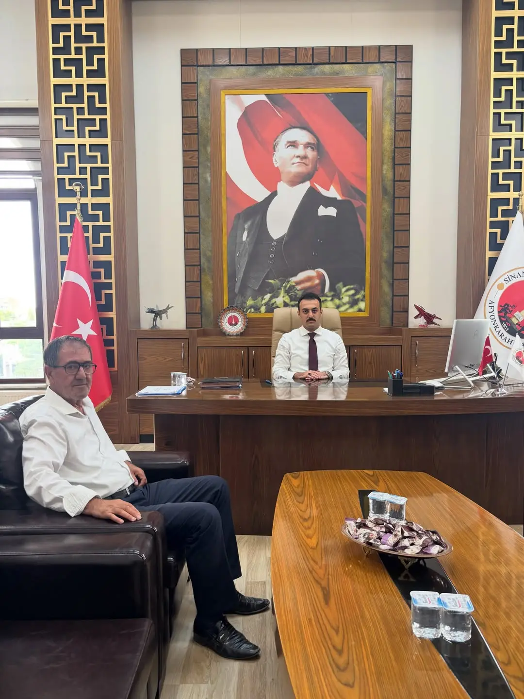 Ahmetpaşa Belediye Başkanı Eyüp YAKAN, Kaymakam Bünyamin MİROĞLU'nu Ziyaret Etti
