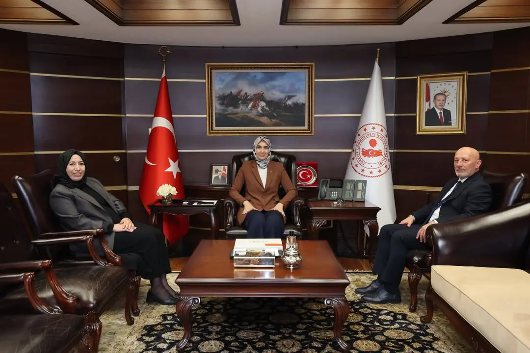 27. Dönem AK Parti Artvin Milletvekili, Kamu Denetçisi Ertunç Erkan Balta ve eşi, AK Parti Afyonkarahisar eski İl...