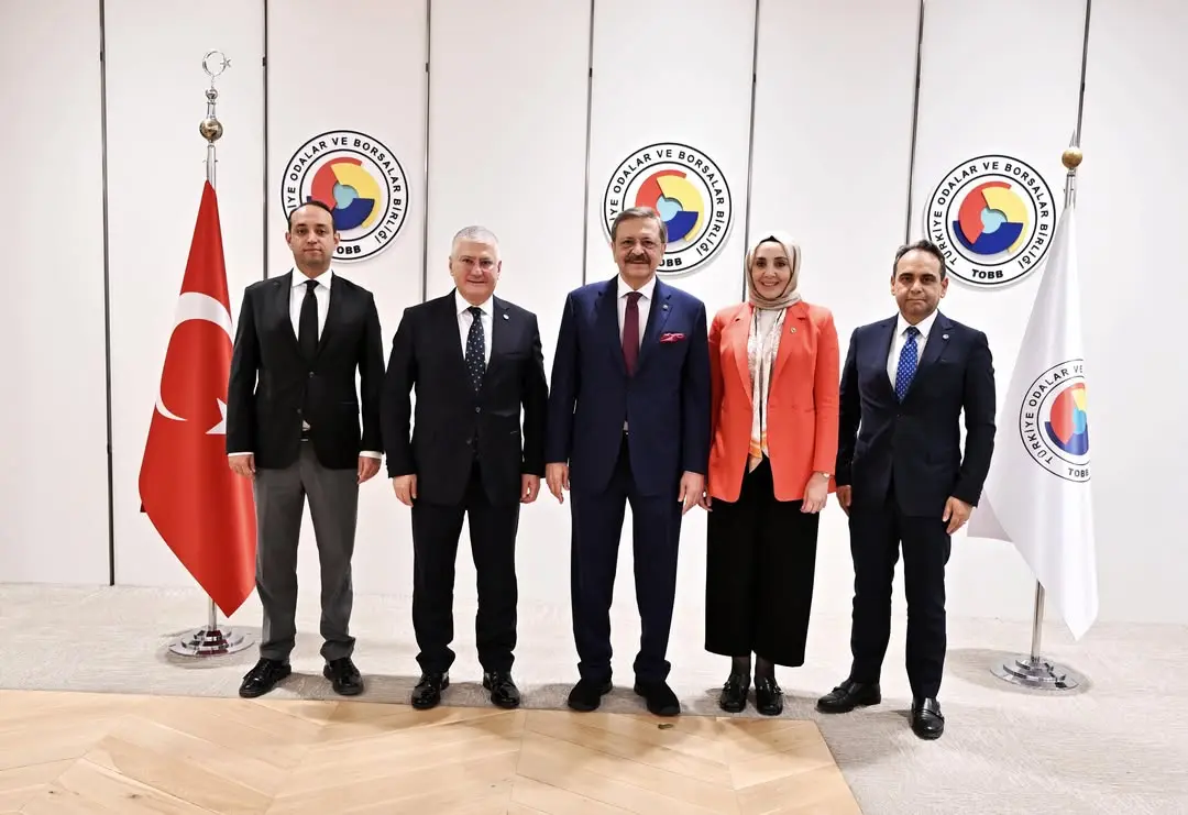 TSB Başkanı Ahmet Yaşar ve Yönetim Kurulu Üyeleri TOBB Başkanı Mustafa Rifat Hisarcıklıoğlu'nu Ağırladı
