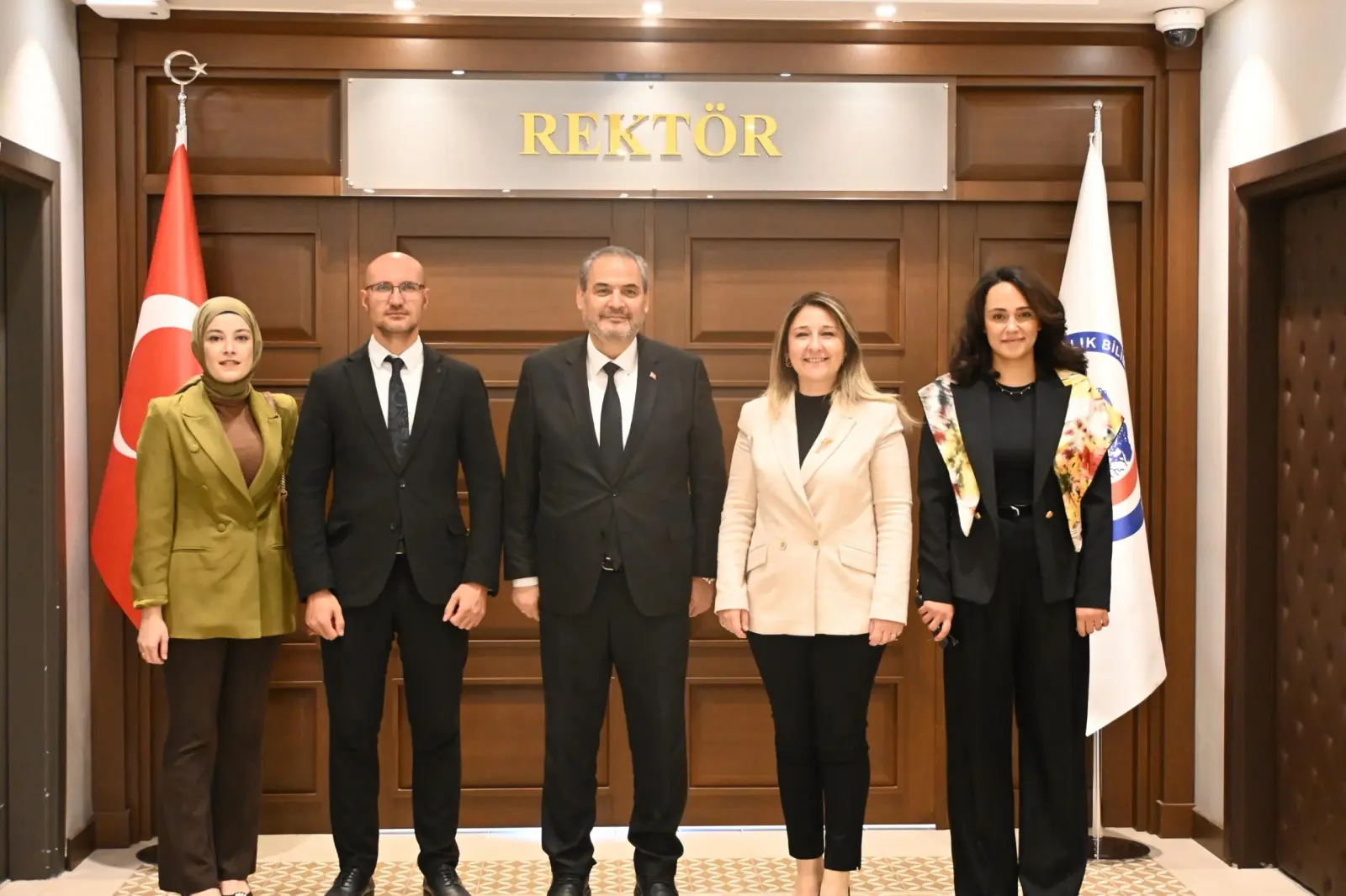 Afyonkarahisar Barosu Yönetimi Üniversiteyi Ziyaret Etti