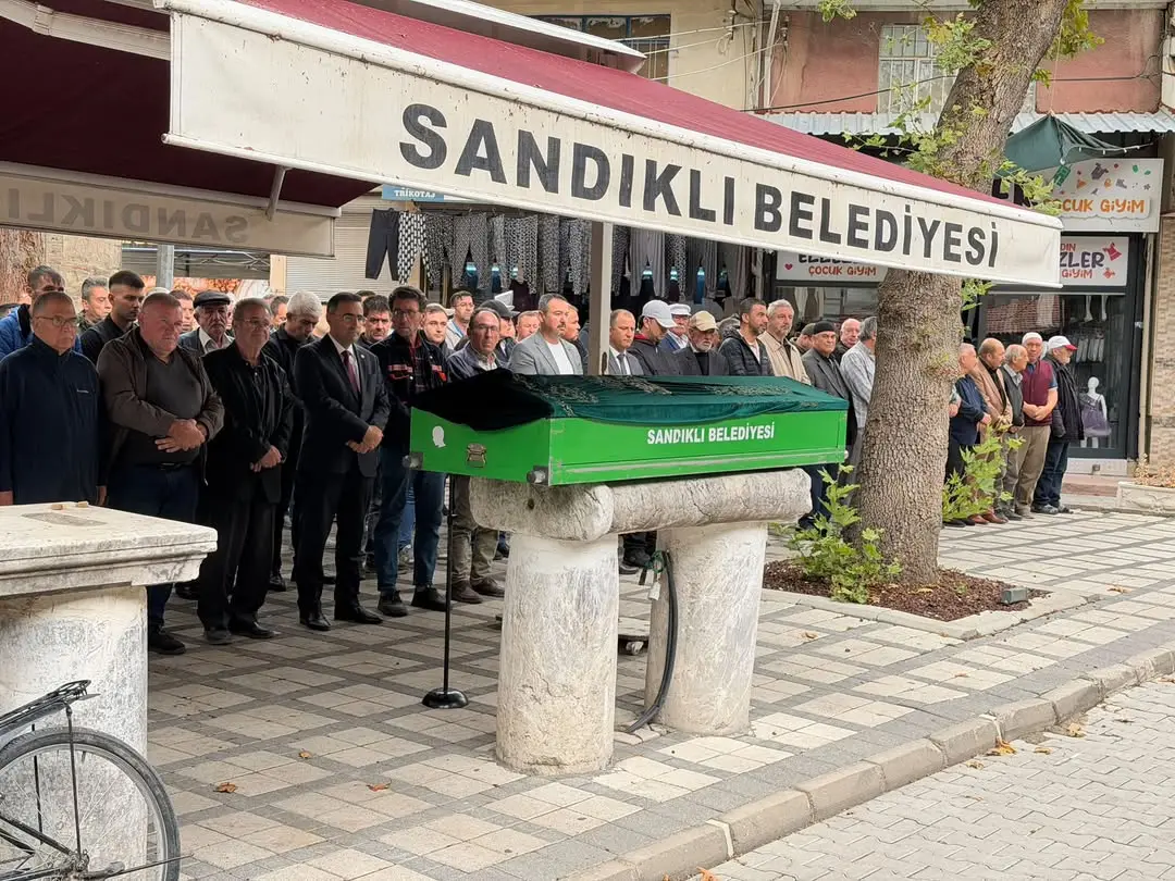Sandıklı Belediye Başkanı Adnan Öztaş'tan Anlamlı Paylaşım
