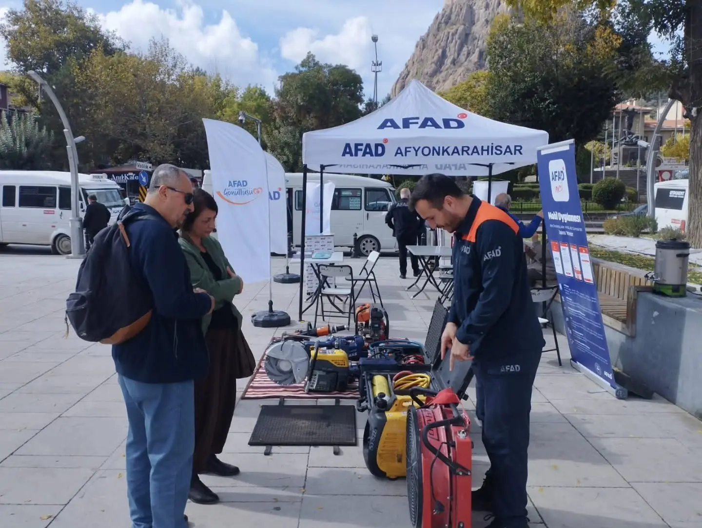 Afet Farkındalığı İçin Tanıtım Standı Açıldı