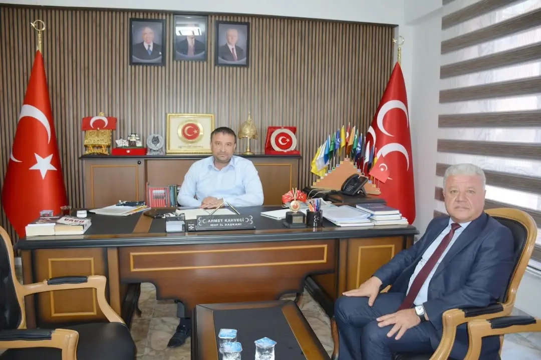 Tatarlı Belediye Başkanı Musa Kayer, MHP Afyonkarahisar İl Başkanı Ahmet Kahveci'yi Ziyaret Etti