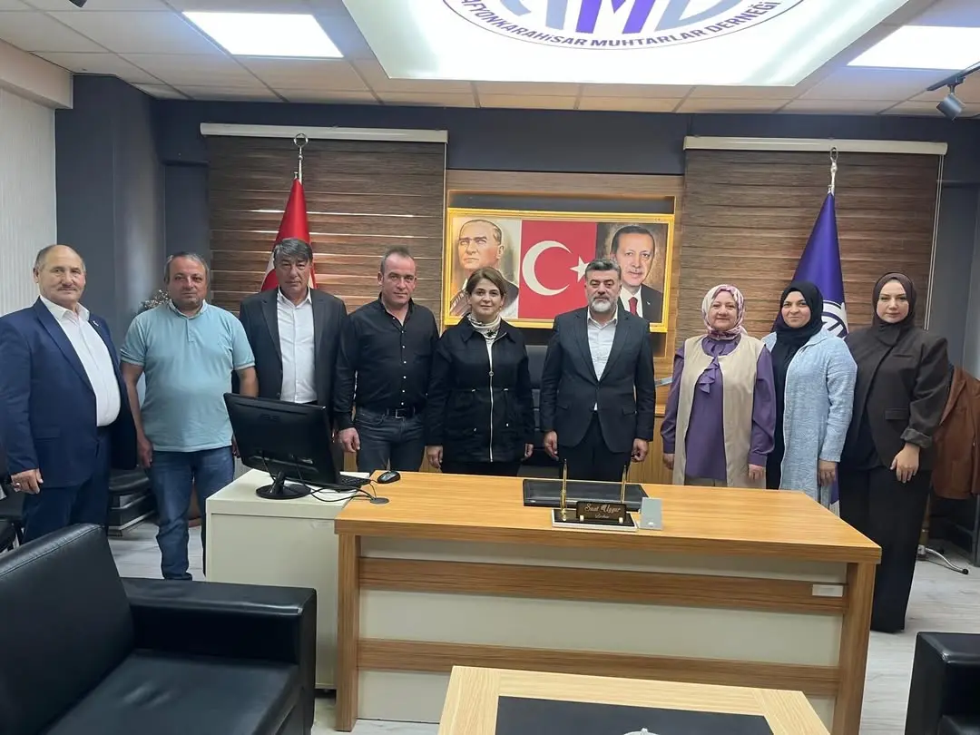 AK Parti Afyonkarahisar İl Kadın Kolları'ndan Muhtarlar Derneği Ziyareti