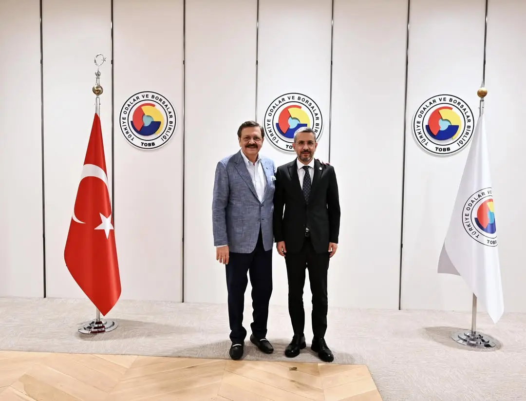 TOBB Başkanı Mustafa Rifat Hisarcıklıoğlu, Sakarya Ticaret ve Sanayi Odası Meclis Başkanı Erdem Ercan'ı Ağırladı