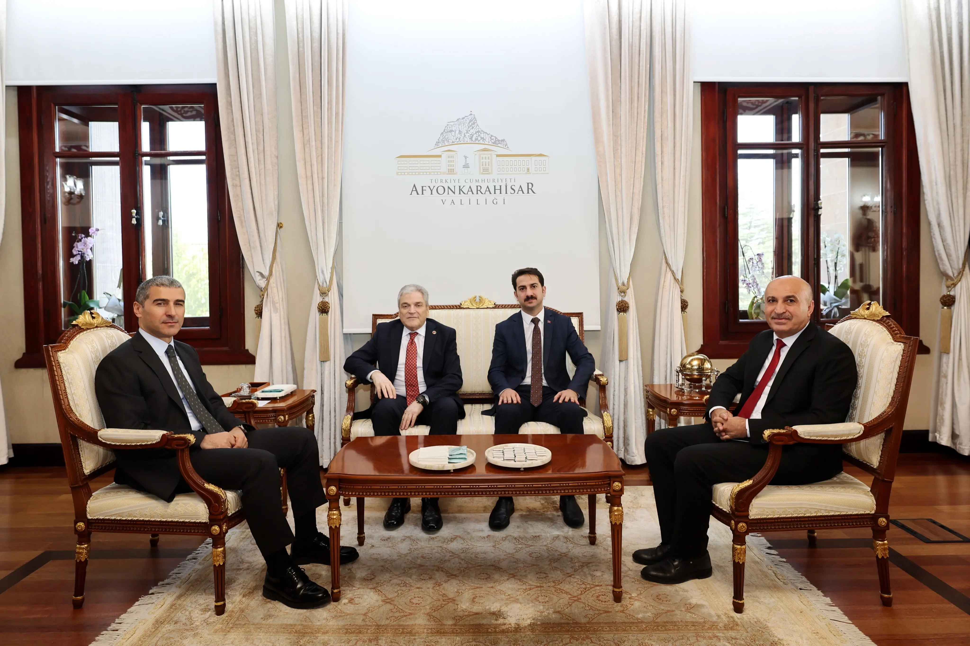 Milli Eğitim Bakanlığı yetkilileri valiliği ziyaret etti