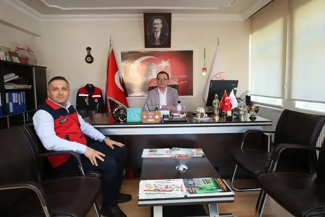 Evciler Kaymakamı, Dinar Kaymakamı'nı Ziyaret Etti