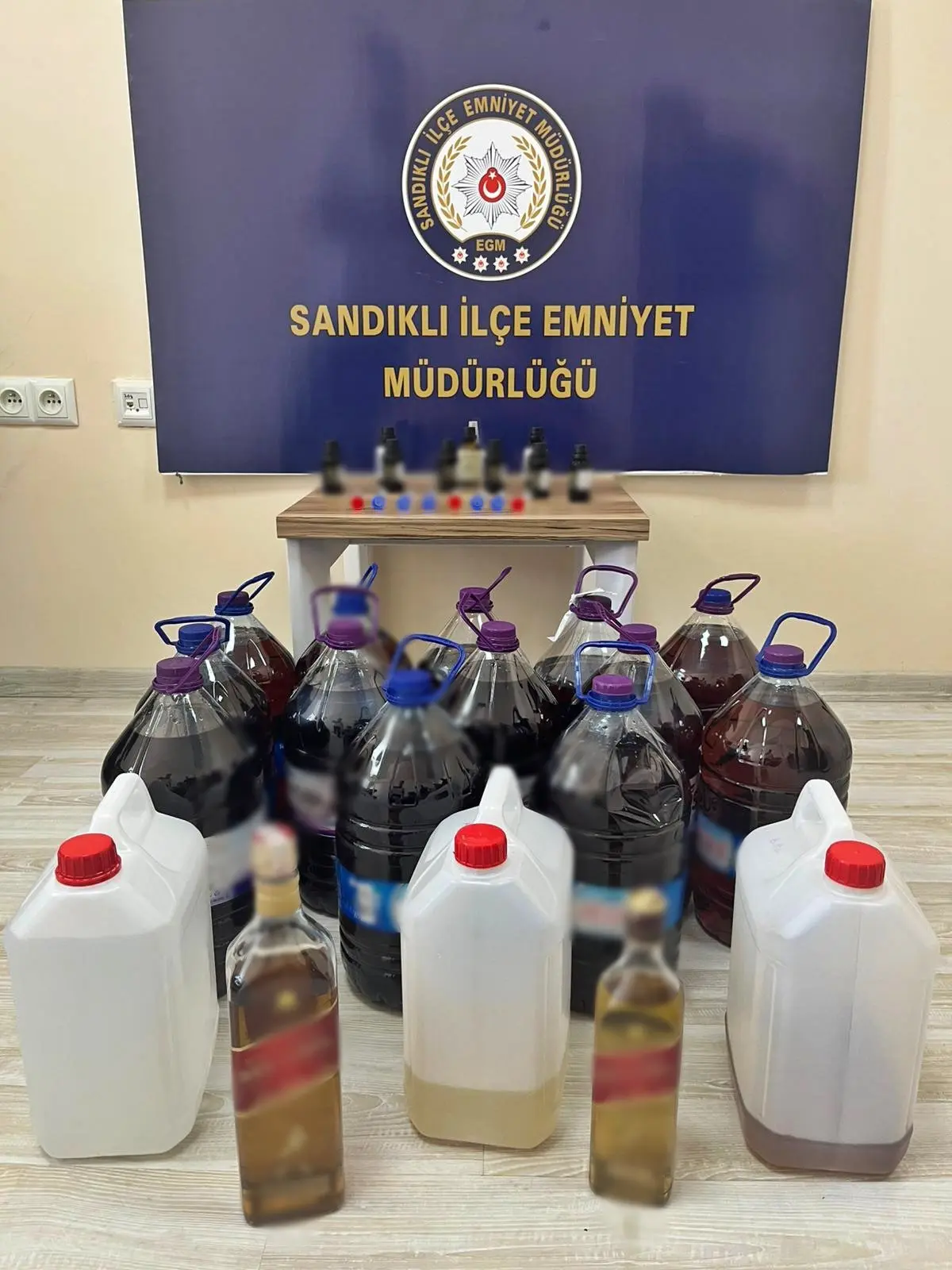 Afyonkarahisar’da Sahte Alkol Operasyonu